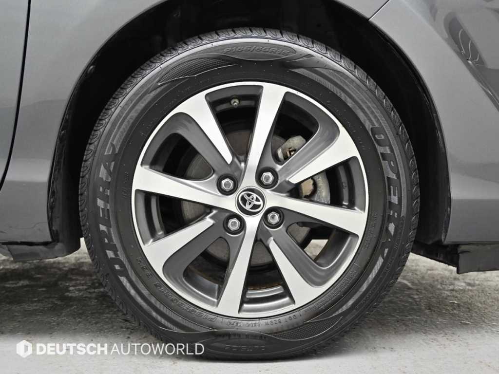 Toyota Prius - Vista 5