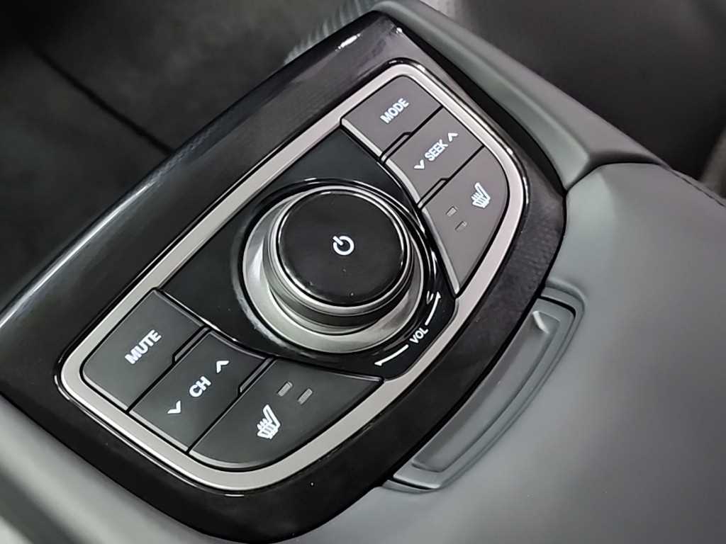 HYUNDAI Grandeur 2011 Negro - Importación desde Corea - HF Imports Iquique - Foto 14