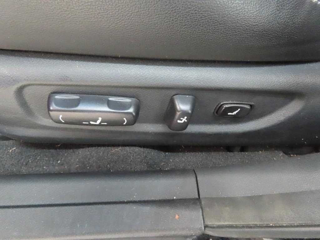 HYUNDAI Grandeur - Vista 11