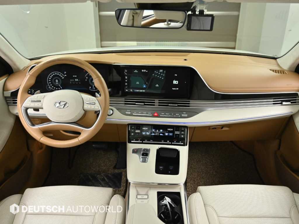 HYUNDAI Grandeur - Vista 7