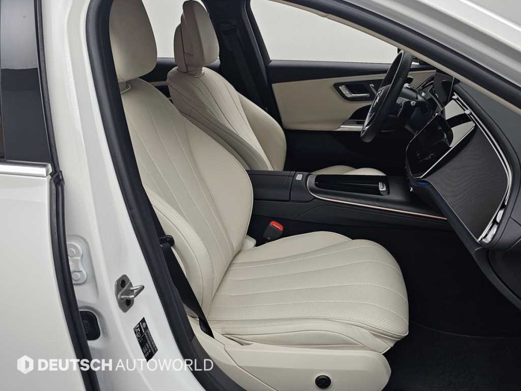 Mercedes Benz E class - Vista 10