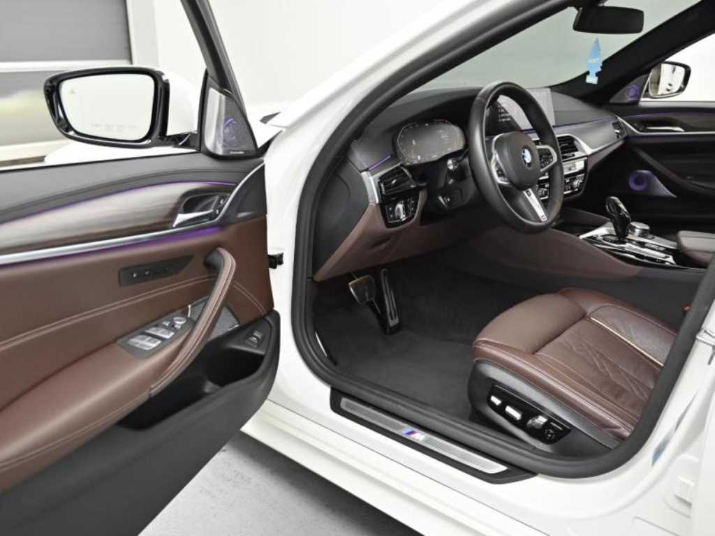 BMW 5 Series - Vista 11