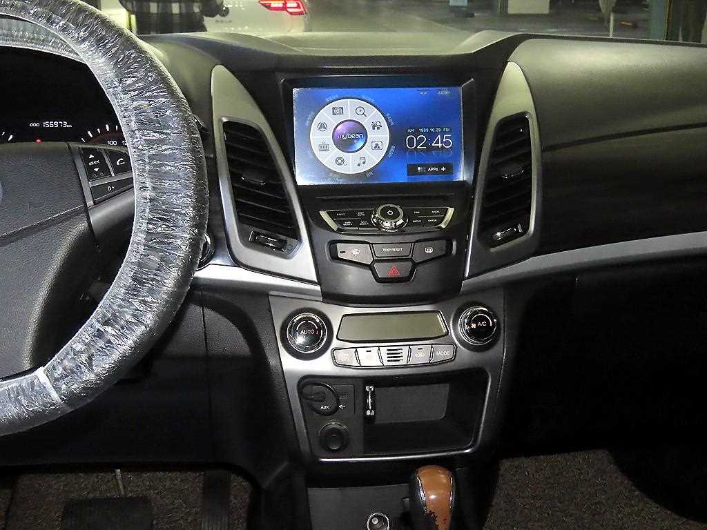 Ssangyong Korando - Vista 11