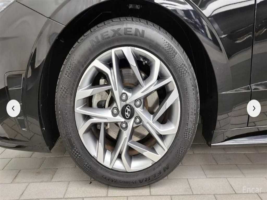 HYUNDAI Sonata - Vista 5