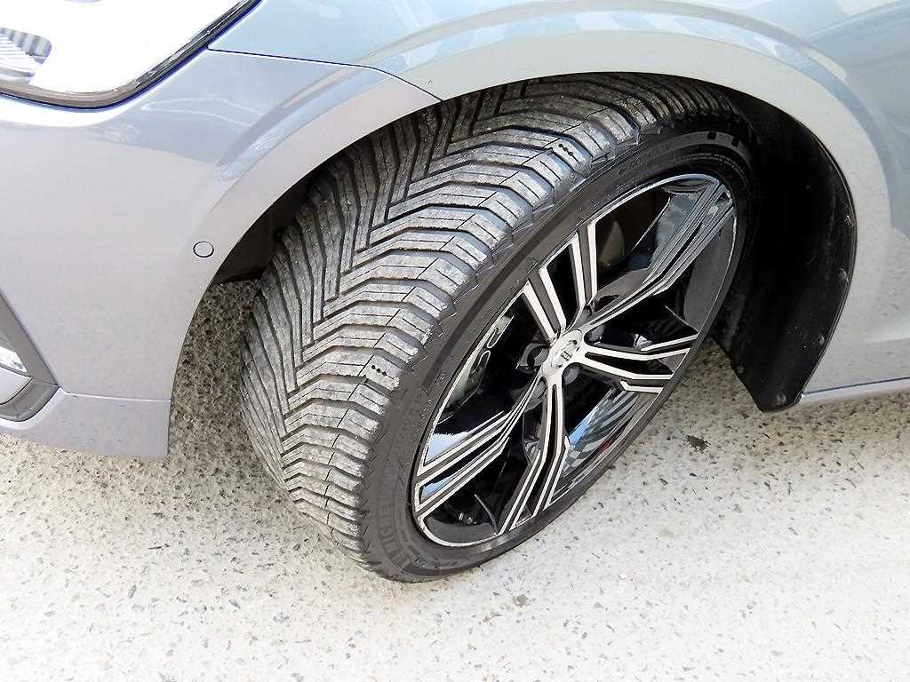 Volvo S60 2021 Gris - Importación desde Corea - HF Imports Iquique - Foto 20