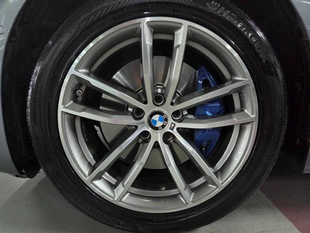 BMW 5 Series - Vista 8