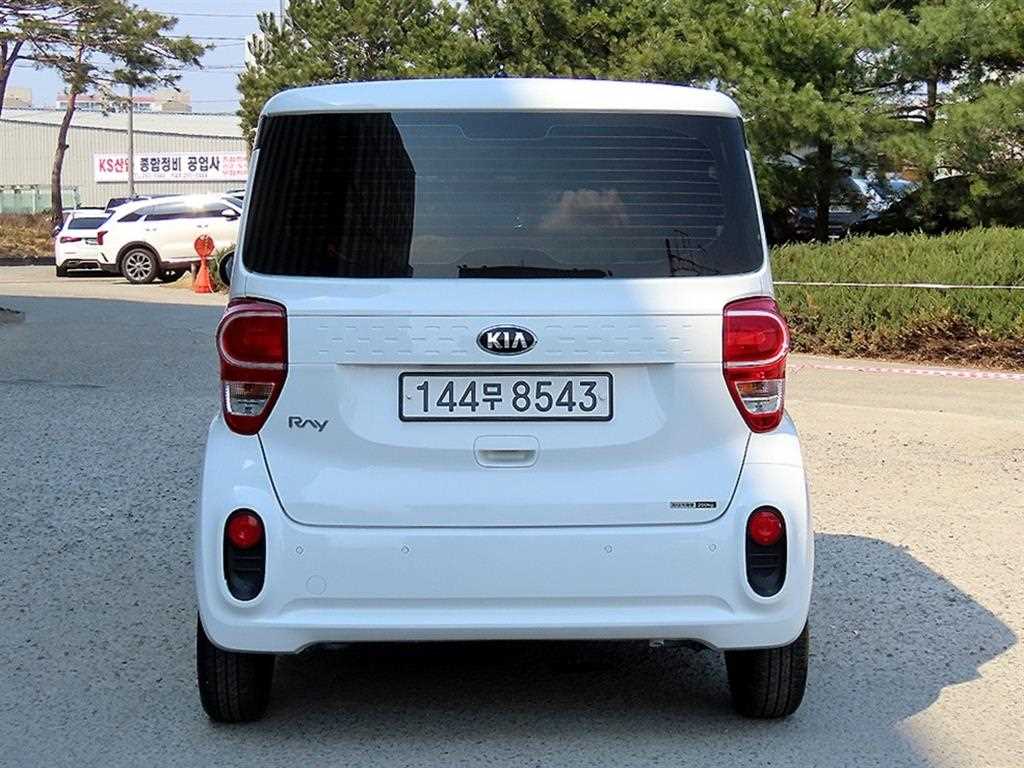 KIA Ray - Vista 4