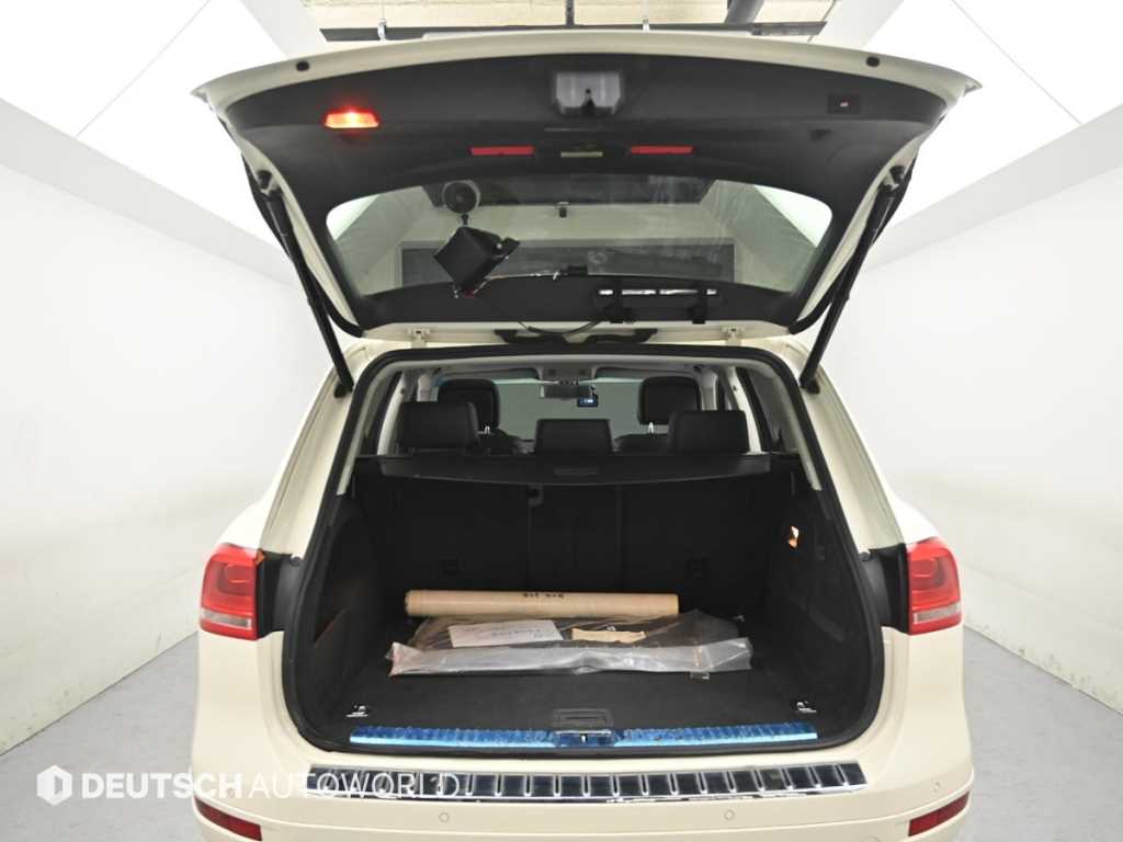 Volkswagen Touareg 2012 Blanco - Importación desde Corea - HF Imports Iquique - Foto 19