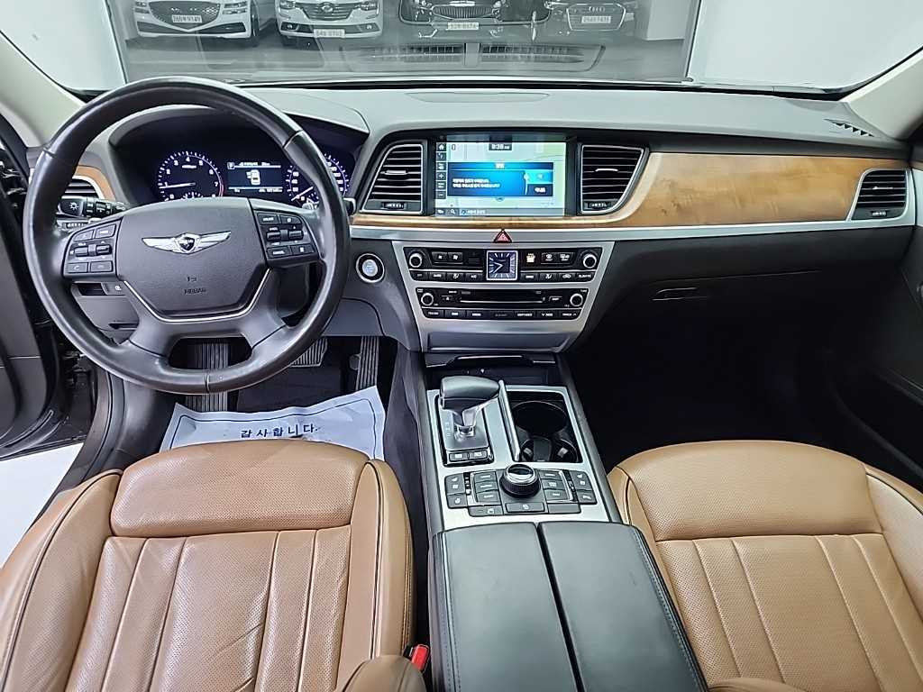 Genesis G80 - Vista 7
