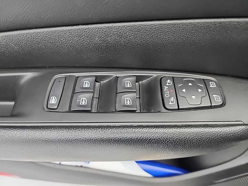 SAMSUNG SM6 - Vista 8