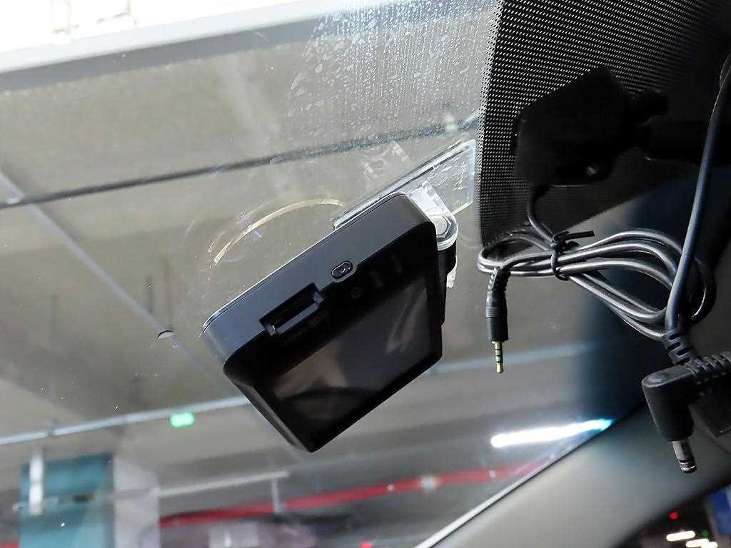 KIA Carens 2014 Plateado - Importación desde Corea - HF Imports Iquique - Foto 13