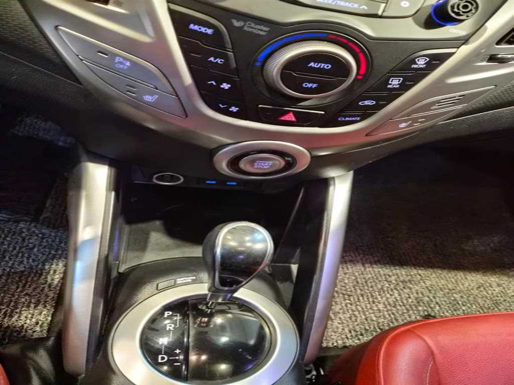 HYUNDAI Veloster 2016 Blanco - Importación desde Corea - HF Imports Iquique - Foto 16