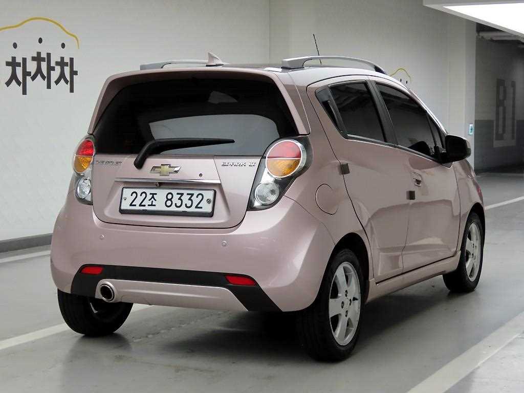 Chevrolet Spark - Vista 4