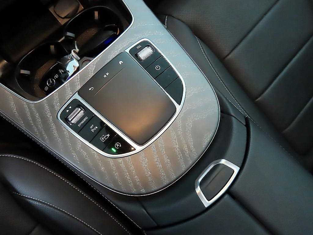 Mercedes Benz E class 2022 Gris - Importación desde Corea - HF Imports Iquique - Foto 13