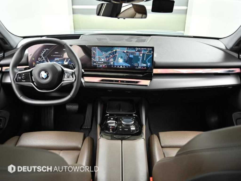 BMW 5 Series - Vista 7