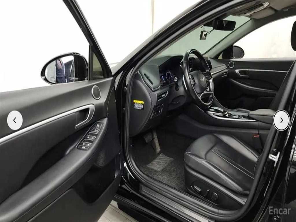 HYUNDAI Sonata - Vista 10