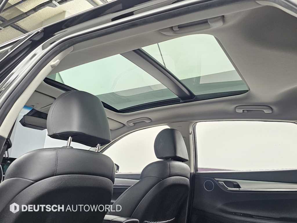 HYUNDAI Grandeur - Vista 6