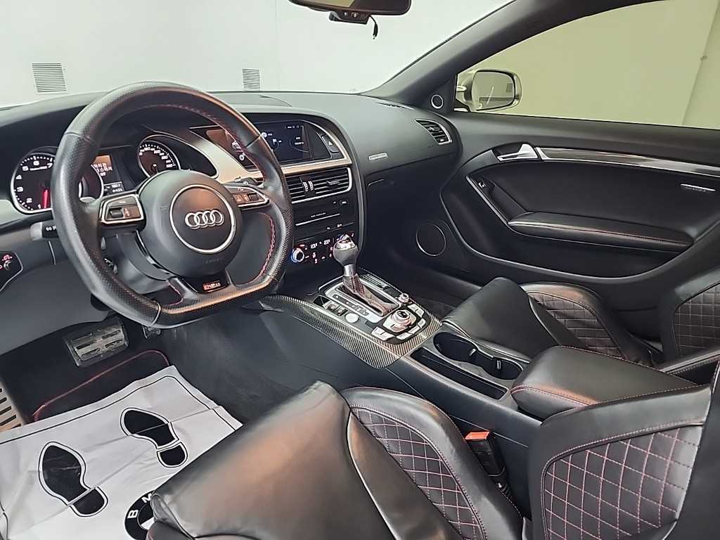 Audi RS5 - Vista 7