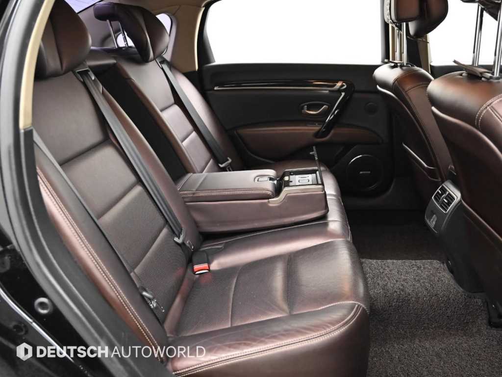 SAMSUNG SM7 - Vista 12