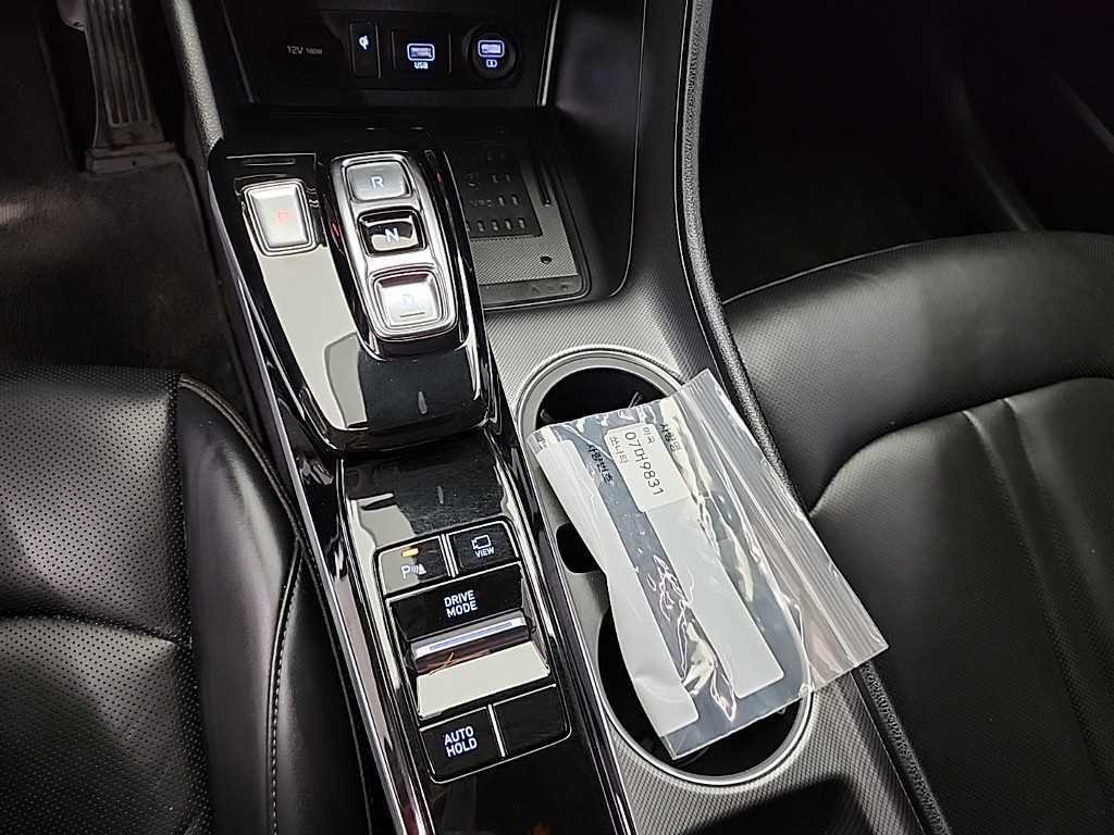 HYUNDAI Sonata - Vista 8