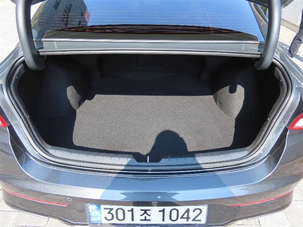 KIA K5 2021 Gris - Importación desde Corea - HF Imports Iquique - Foto 18