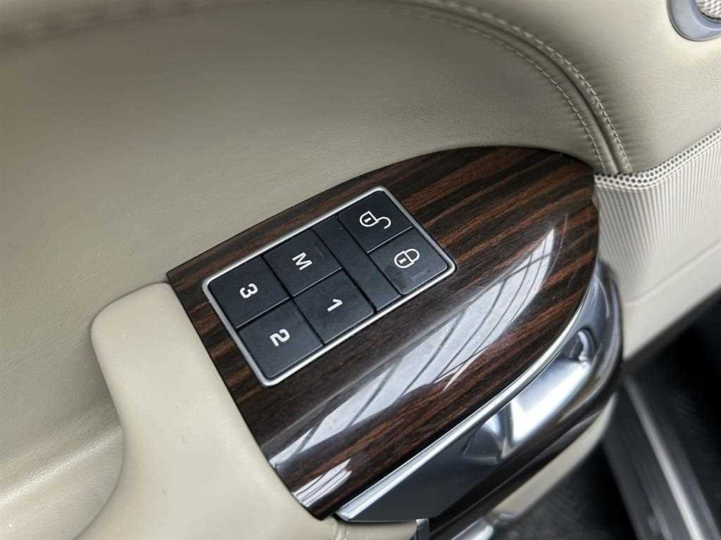 Land Rover Range Rover 2016 Negro - Importación desde Corea - HF Imports Iquique - Foto 13