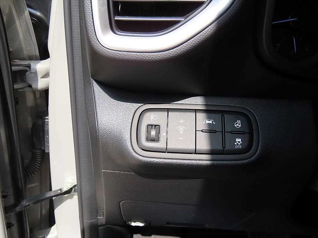 HYUNDAI Venue - Vista 12