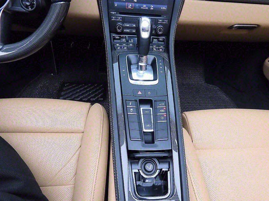 Porsche 718 - Vista 7