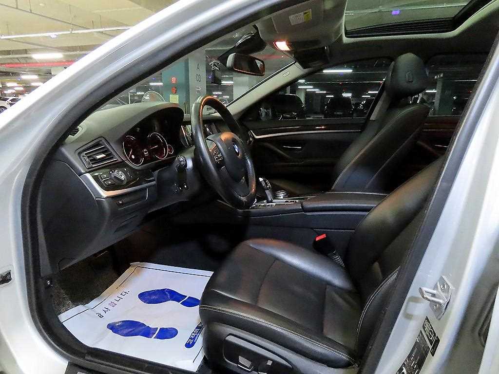 BMW 5 Series - Vista 6