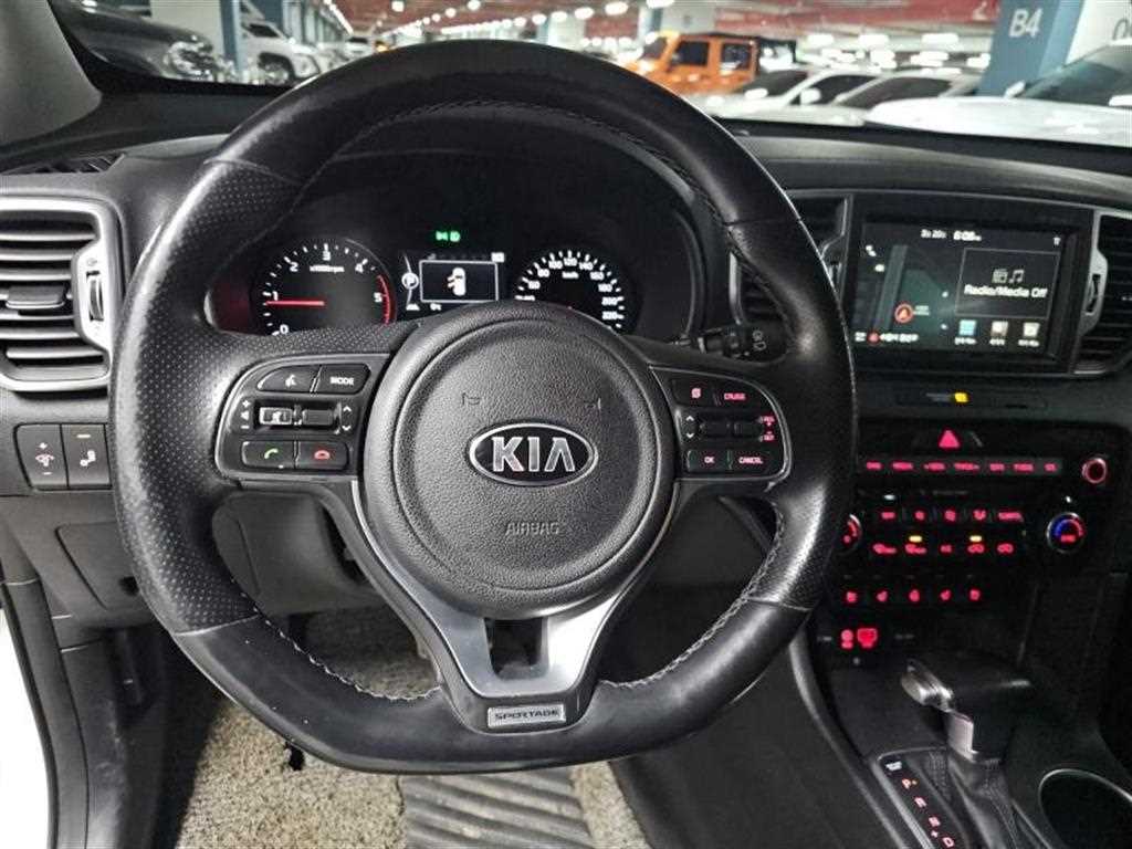 KIA Sportage - Vista 9