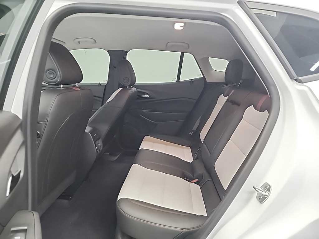 Chevrolet Trax - Vista 12