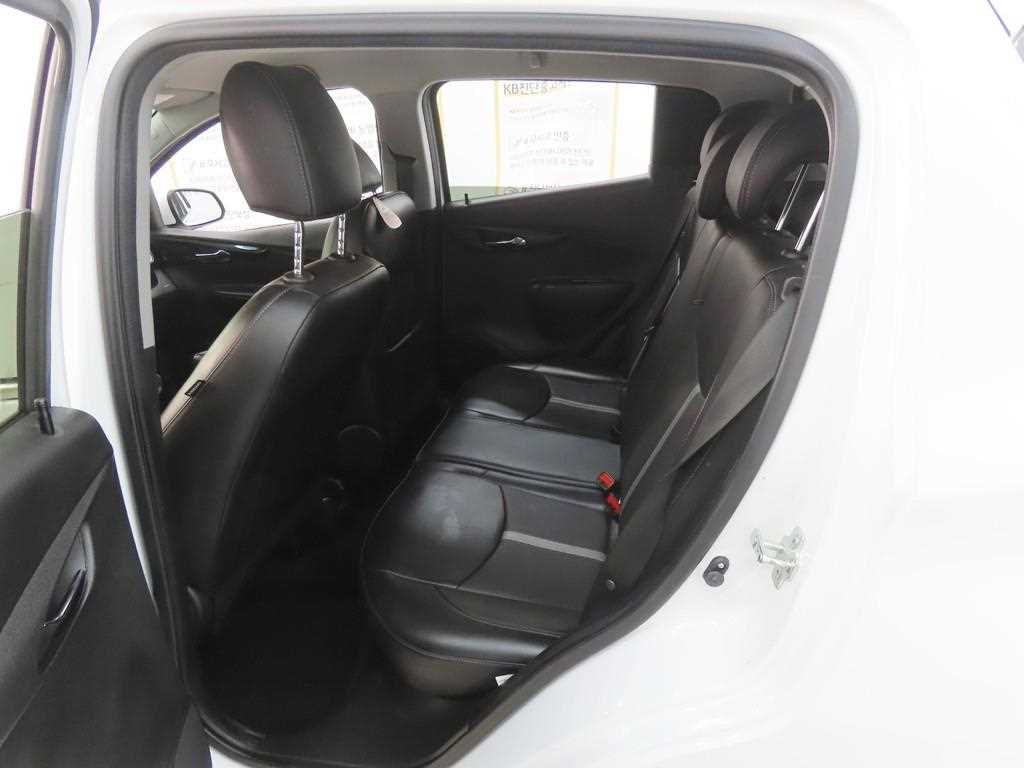 Chevrolet Spark - Vista 6