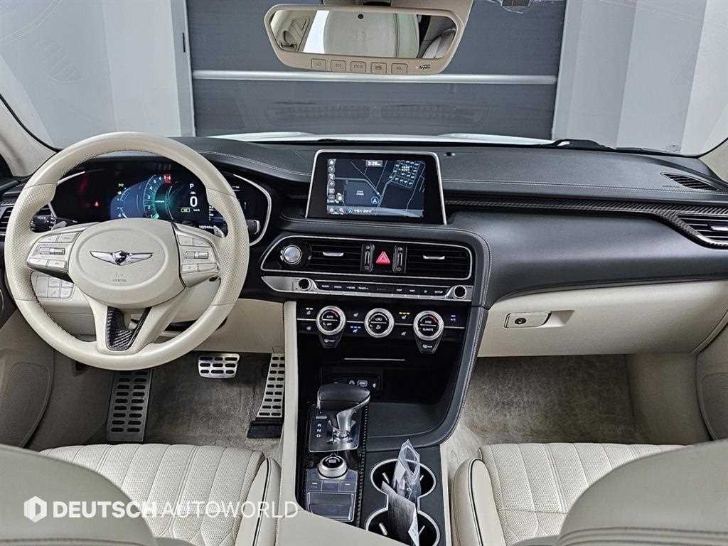 Genesis G70 - Vista 7