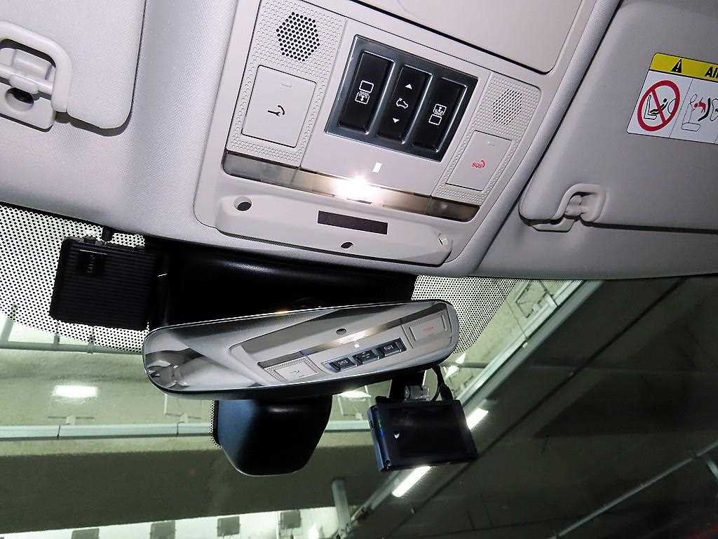 Land Rover Discovery 2020 Blanco - Importación desde Corea - HF Imports Iquique - Foto 15