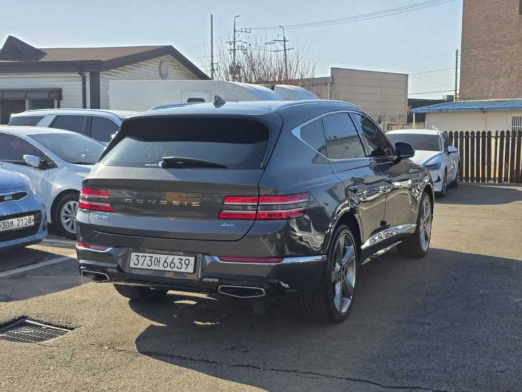 Genesis GV80 - Vista 4