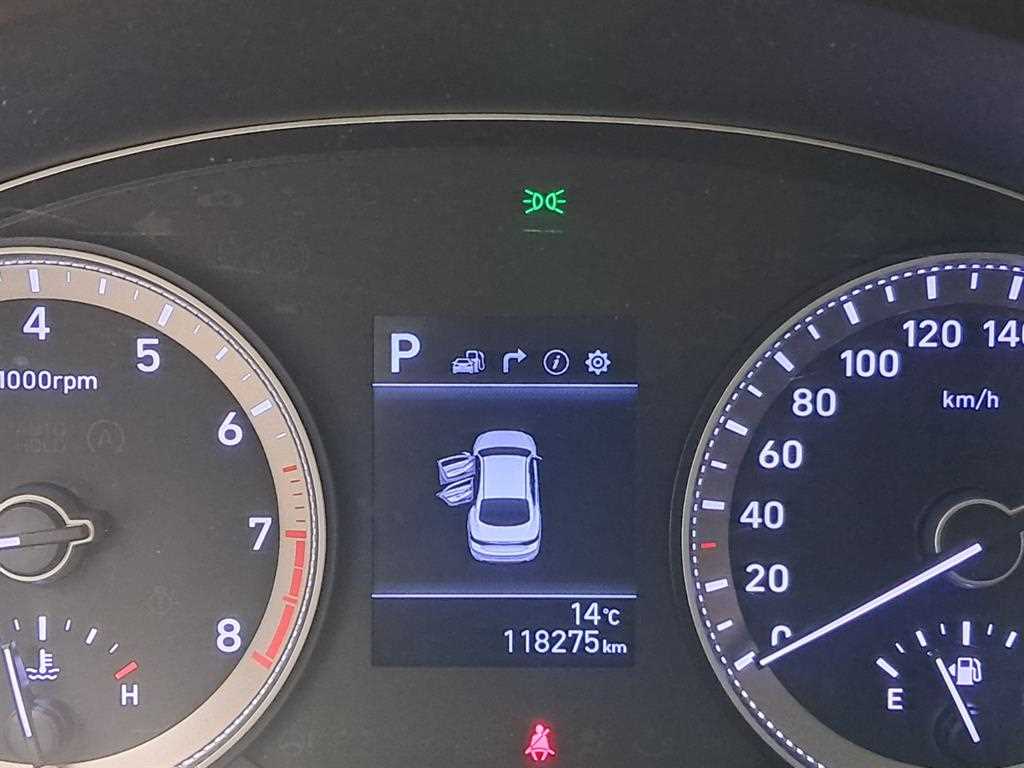 HYUNDAI Grandeur - Vista 8