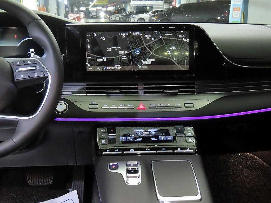 HYUNDAI Grandeur - Vista 11