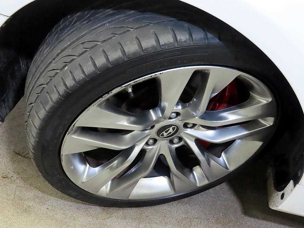 HYUNDAI Genesis 2012 Blanco - Importación desde Corea - HF Imports Iquique - Foto 19