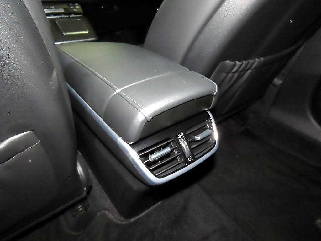 HYUNDAI Grandeur 2022 Negro - Importación desde Corea - HF Imports Iquique - Foto 17