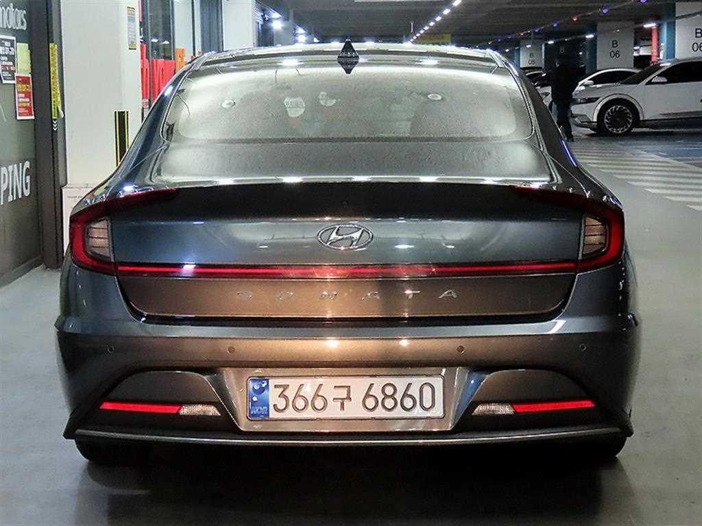 HYUNDAI Sonata - Vista 5