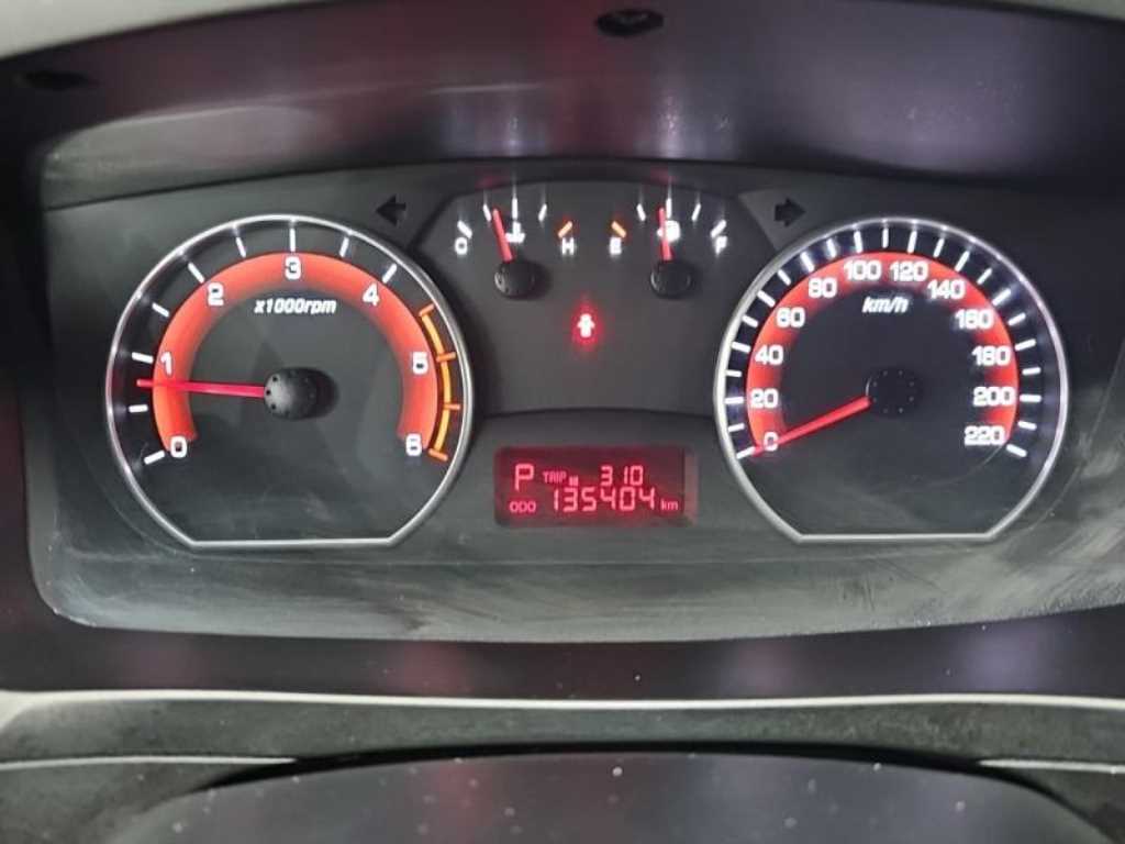 Ssangyong Korando - Vista 8