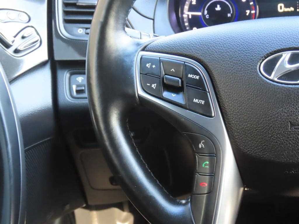 HYUNDAI Grandeur - Vista 11