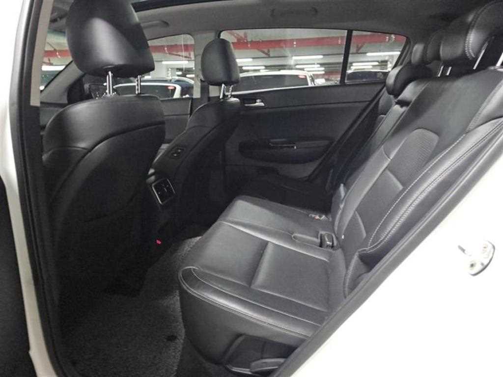 KIA Sportage - Vista 7