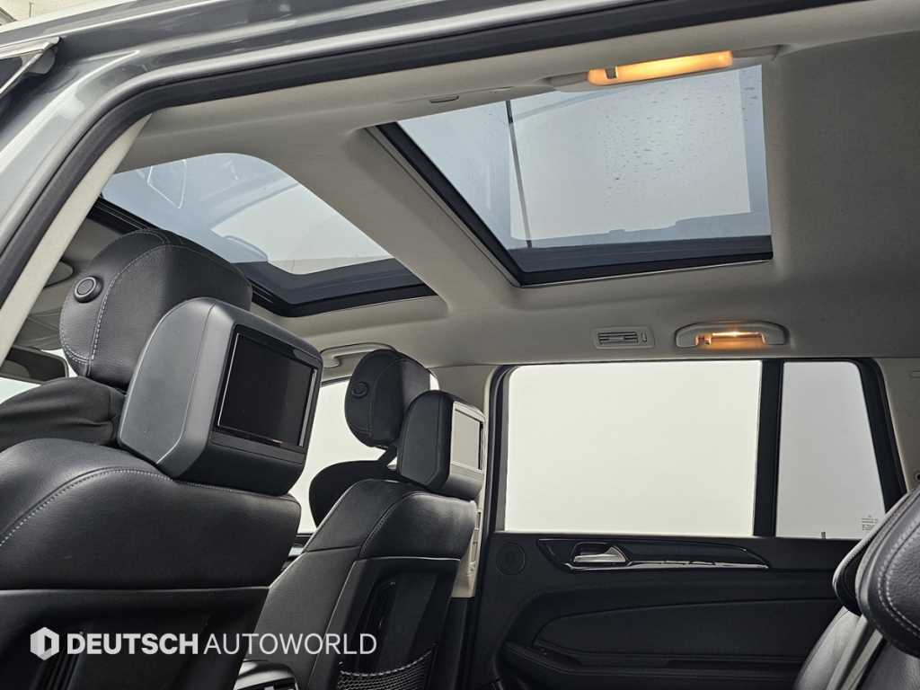 Mercedes Benz GLS Class 2017 Gris - Importación desde Corea - HF Imports Iquique - Foto 18