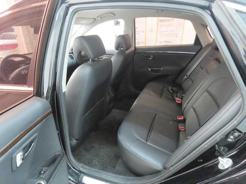 HYUNDAI Grandeur - Vista 6