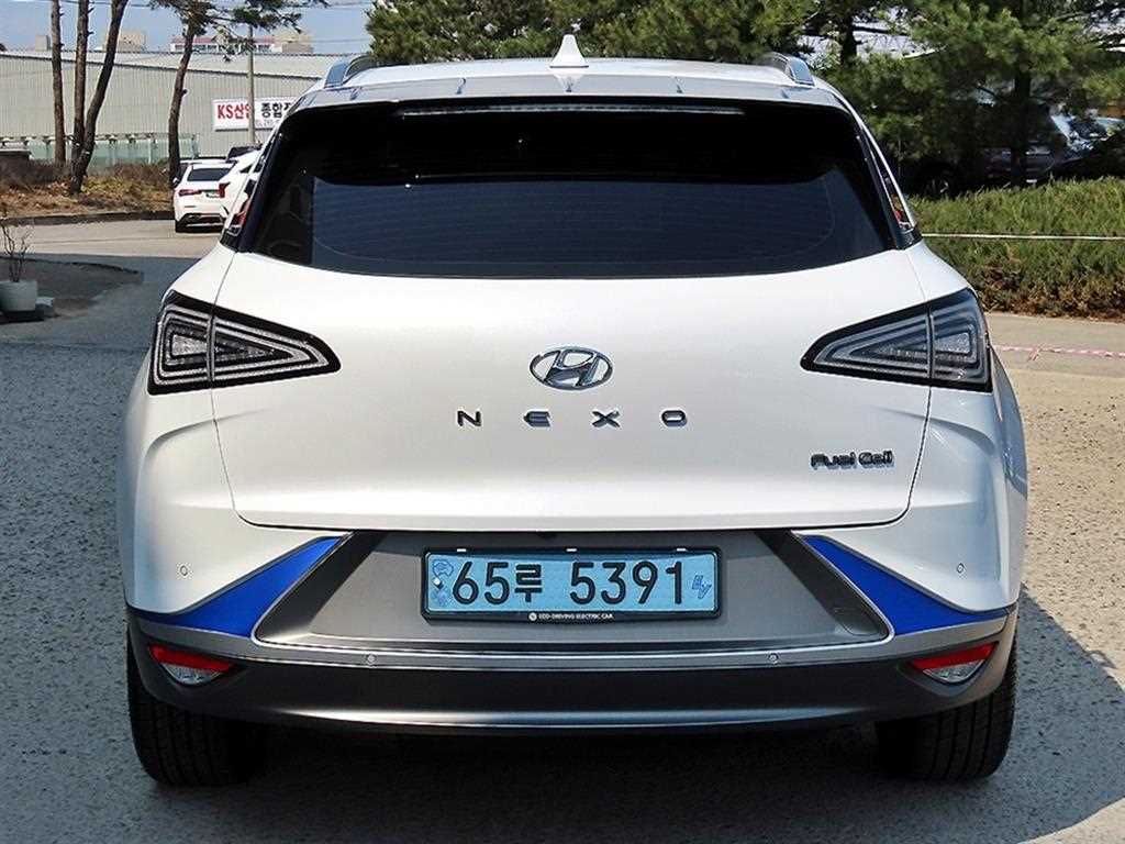 HYUNDAI Nexo - Vista 4