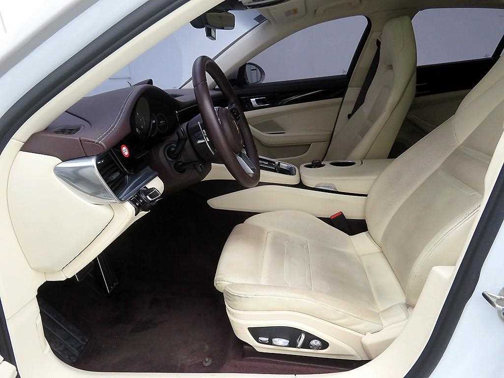 Porsche Panamera - Vista 7