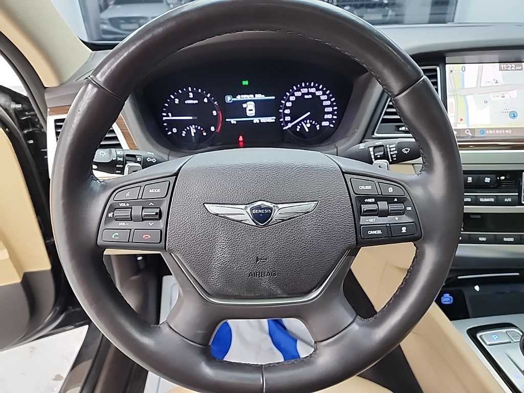 Genesis G80 - Vista 9