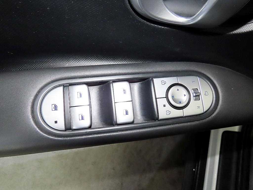 HYUNDAI Ioniq 5 2023 Blanco - Importación desde Corea - HF Imports Iquique - Foto 13