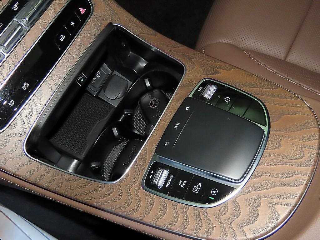 Mercedes Benz E class 2021 Negro - Importación desde Corea - HF Imports Iquique - Foto 13